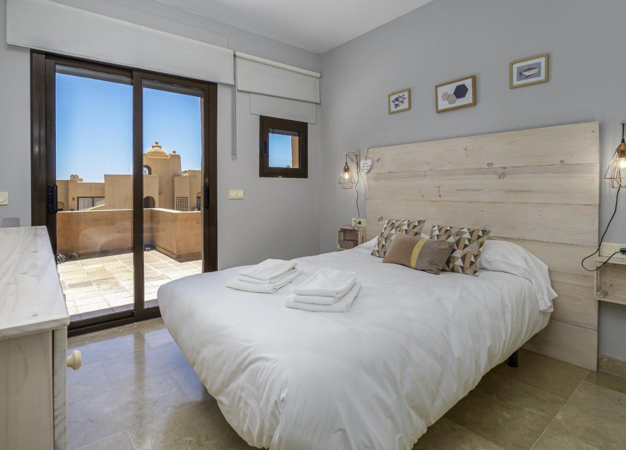 2311-Modern Apt With Sea And Pool Views San Luis de Sabinillas Exteriör bild